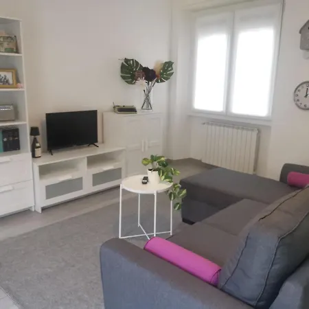 Апартаменты Bnbook La Casa Di Orazio & Carla *