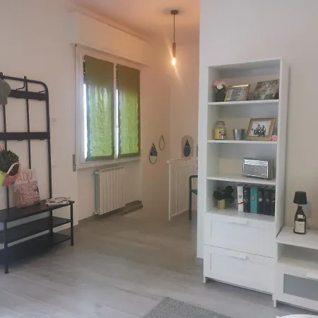 Apartment Bnbook La Casa Di Orazio & Carla *